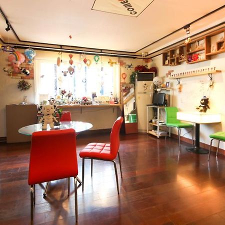Comeinn Guesthouse Hongdae - Female Only Seul Exterior foto