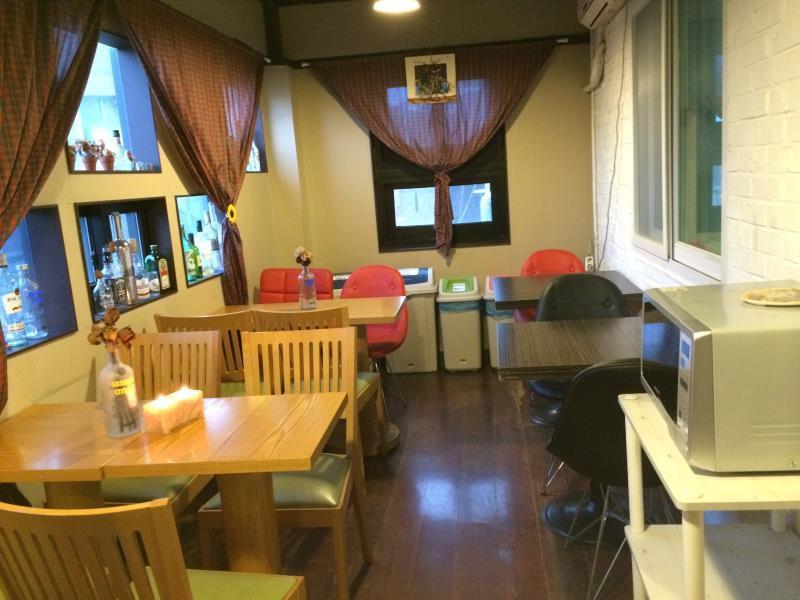 Comeinn Guesthouse Hongdae - Female Only Seul Exterior foto