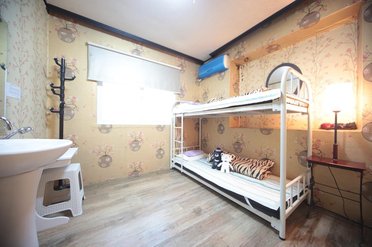 Comeinn Guesthouse Hongdae - Female Only Seul Exterior foto